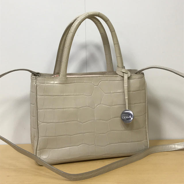 Furla - FURLA フルラ 2Wayトートバッグ 【正規品】の通販 by ヨッちゃん ️夏物最終9/10まで🤩｜フルラならラクマ