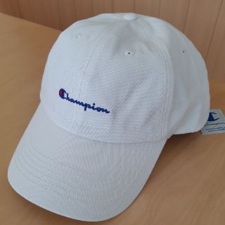 チャンピオン(Champion)の新品　チャンピオン　キャップ　これからの季節は活躍の白　アジャスト付き　フリー(キャップ)