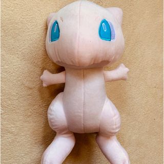 ポケモン(ポケモン)のミュウぬいぐるみ(ぬいぐるみ)