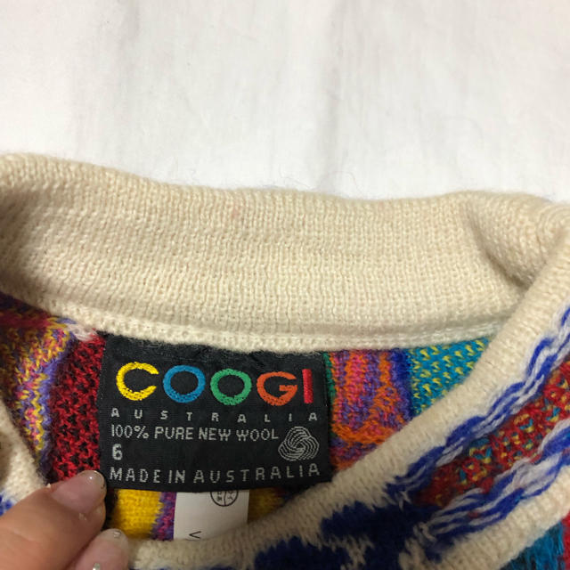 COOGI(クージー)のキッズ古着 COOGI クージー カラフル 3D ニット オーストラリア キッズ/ベビー/マタニティのキッズ服女の子用(90cm~)(ニット)の商品写真