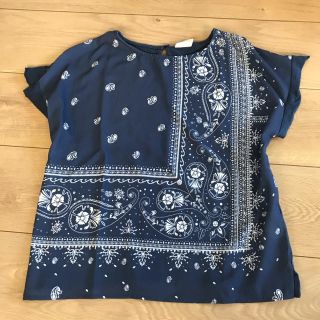 ザラ(ZARA)のZARA ティーシャツ(Tシャツ/カットソー)