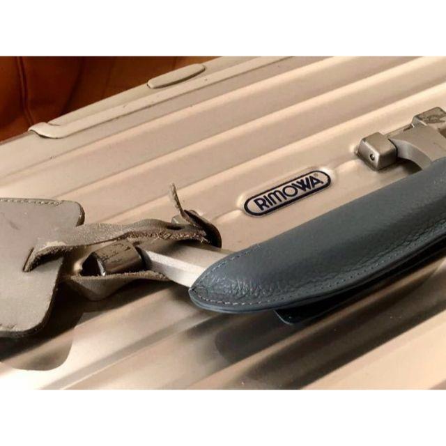 RIMOWA(リモワ)のリモワ RIMOWA 専用 革 レザー ハンドル カバー Bleu Jean ハンドメイドのファッション小物(バッグ)の商品写真