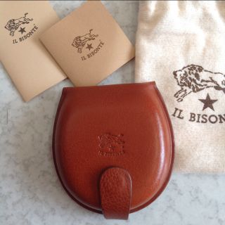 IL BISONTE - イルビゾンテ 馬蹄型コインケース 新品の通販 by ...