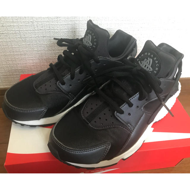 NIKE AIR HUARACHE ブラック