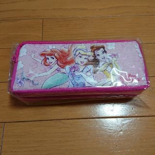 ディズニー(Disney)の【新品】ディズニー プリンセス ペンケース 筆箱(ペンケース/筆箱)