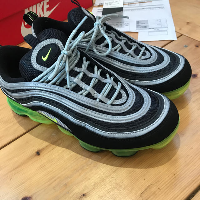 NIKE(ナイキ)の値段交渉OK vapormax 97 28cm メンズの靴/シューズ(スニーカー)の商品写真