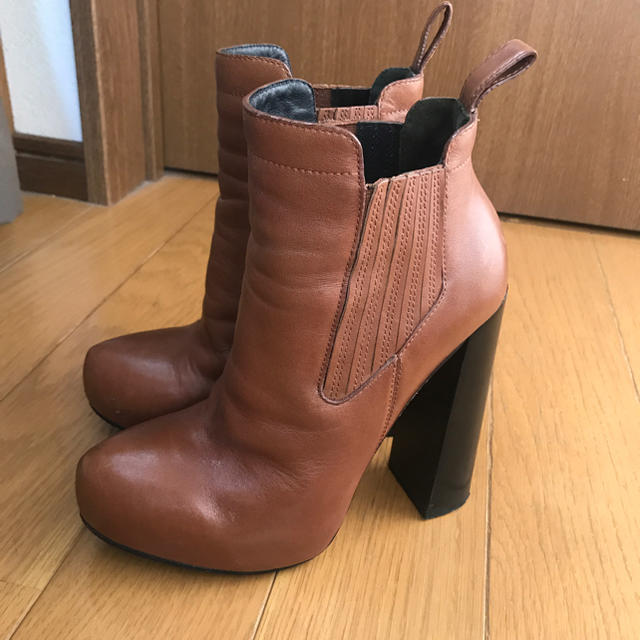 Alexander Wang(アレキサンダーワン)のアレキサンダーワン 37 23.5cm レディースの靴/シューズ(ブーツ)の商品写真