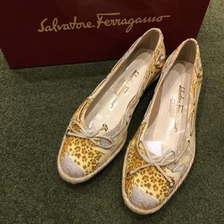 サルヴァトーレフェラガモ(Salvatore Ferragamo)のフェラガモ　パンプス　靴　ヒョウ(93012133)(ハイヒール/パンプス)