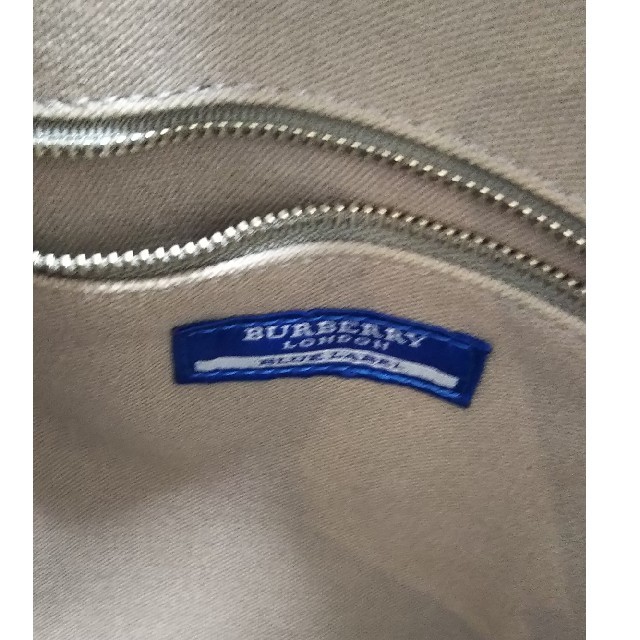 BURBERRY BLUE LABEL(バーバリーブルーレーベル)の3月10日まで出品 値下げ バーバリーブルーレーベル ハンドバッグ レディースのバッグ(ハンドバッグ)の商品写真