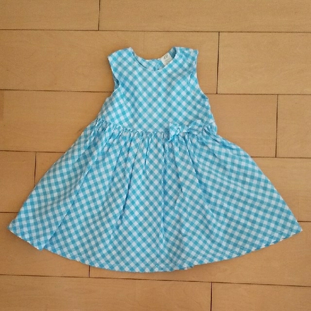 H&M(エイチアンドエム)のH&M  ギンガムチェックワンピース 90 キッズ/ベビー/マタニティのキッズ服女の子用(90cm~)(ワンピース)の商品写真