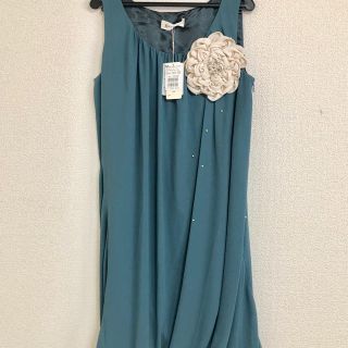 スコットクラブ(SCOT CLUB)の新品WAITRESSEパールコサージュ付ワンピース(その他ドレス)