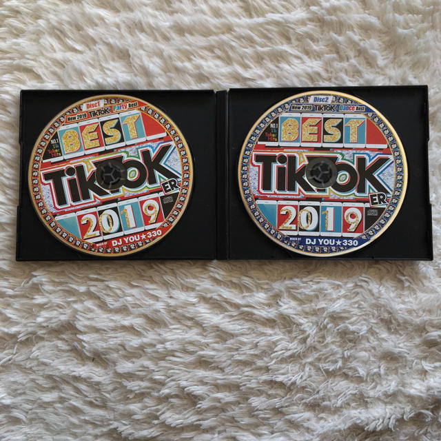 BEST Tik Tok  2019 / DJ YOU★300 エンタメ/ホビーのCD(クラブ/ダンス)の商品写真