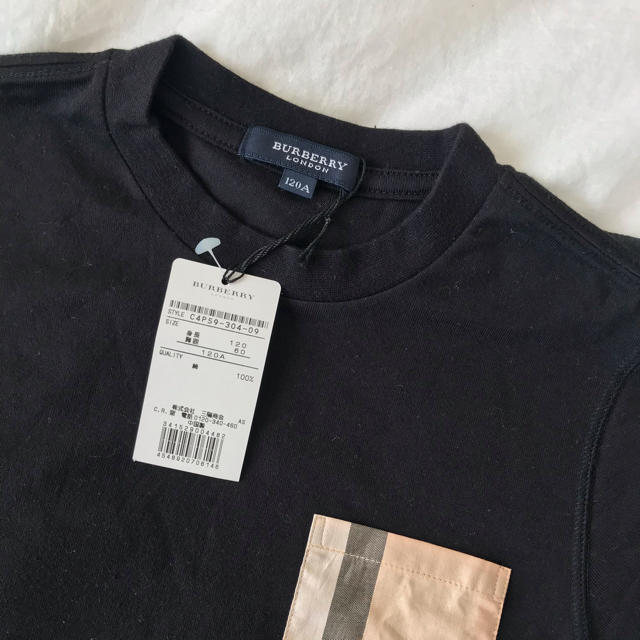 BURBERRY(バーバリー)のtsu_uchanさん専用★バーバリー★Tシャツ★120cm キッズ/ベビー/マタニティのキッズ服男の子用(90cm~)(Tシャツ/カットソー)の商品写真