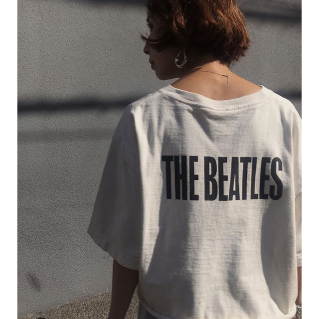 Ameri VINTAGE(アメリヴィンテージ)のTHE BEATLES CUT OFF TEE レディースのトップス(Tシャツ(半袖/袖なし))の商品写真