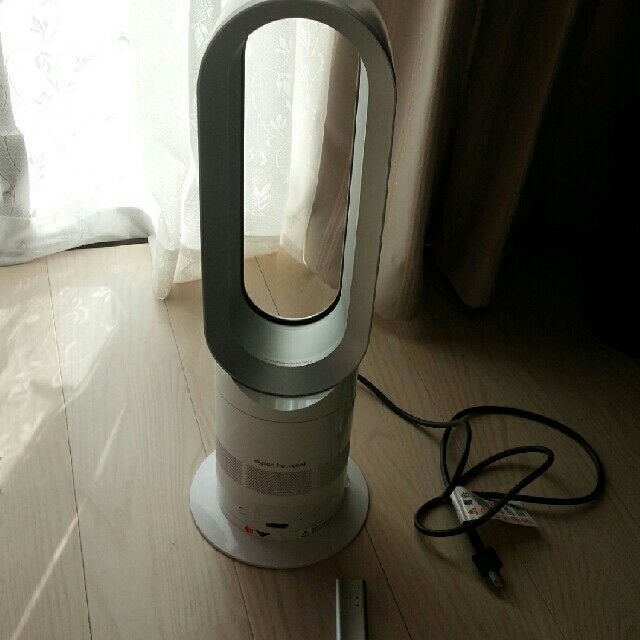 Dyson(ダイソン)のダイソン　hot＆cool スマホ/家電/カメラの冷暖房/空調(ファンヒーター)の商品写真