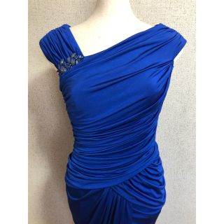 タダシショウジ(TADASHI SHOJI)の美品 タダシショージ 大人ワンピース ドレス ギャザー(ひざ丈ワンピース)