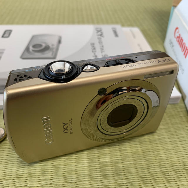 Canon(キヤノン)のCanon コンデジ IXY DIGITAL 920 IS スマホ/家電/カメラのカメラ(コンパクトデジタルカメラ)の商品写真