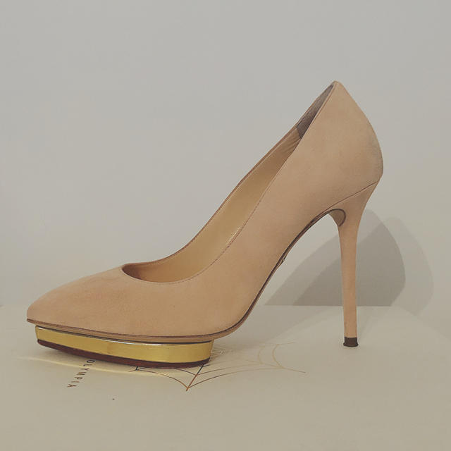 Charlotte Olympia(シャルロットオリンピア)のCharlotte Olympia シャーロット オリンピア パンプス 37 レディースの靴/シューズ(ハイヒール/パンプス)の商品写真