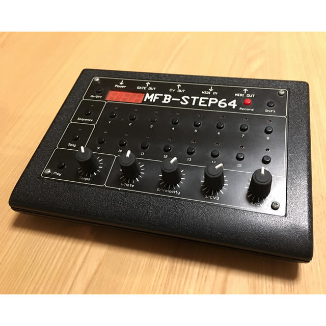 MFB STEP64 MIDI/アナログステップシーケンサー