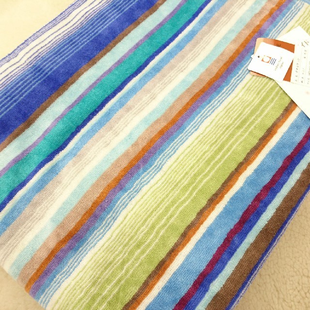 MISSONI(ミッソーニ)のジョニ丸様専用大人気のミッソーニ お買い得な二枚セット 昭和西川 タオルケット インテリア/住まい/日用品の寝具(毛布)の商品写真