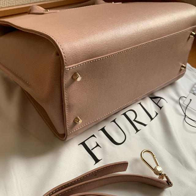 Furla(フルラ)のフルラ 美品 レディースのバッグ(ショルダーバッグ)の商品写真