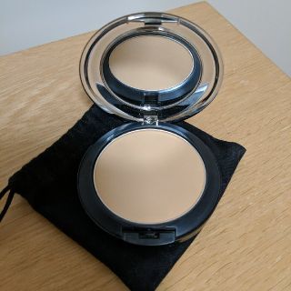 マック(MAC)のMAC　ライトフル　C+SPF30　ファンデーション　NC35(ファンデーション)