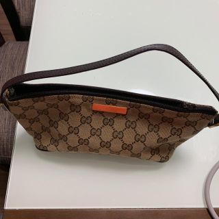 グッチ(Gucci)のGUCCIポーチ(ポーチ)