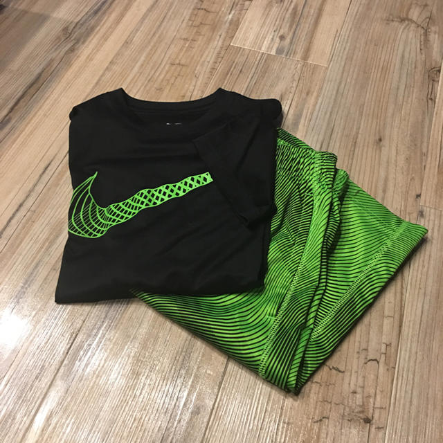 NIKE(ナイキ)の専用❣️ナイキ セットアップ他2点 スポーツ/アウトドアのスポーツ/アウトドア その他(その他)の商品写真