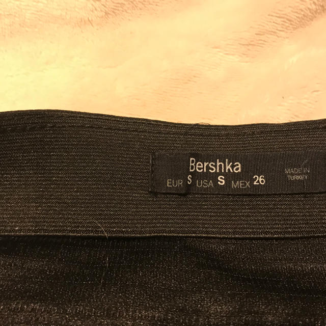 Bershka(ベルシュカ)のタイトスカート レディースのスカート(ミニスカート)の商品写真