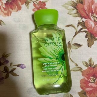 バスアンドボディーワークス(Bath & Body Works)のバスアンドボディーワークス  シャワージェル  88ml(入浴剤/バスソルト)