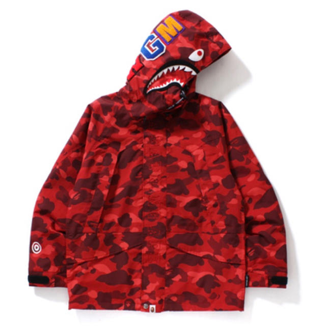 A BATHING APE(アベイシングエイプ)のAPE COLOR CAMO SHARK SNOWBOARD JACKET 新品 スポーツ/アウトドアのスノーボード(ウエア/装備)の商品写真