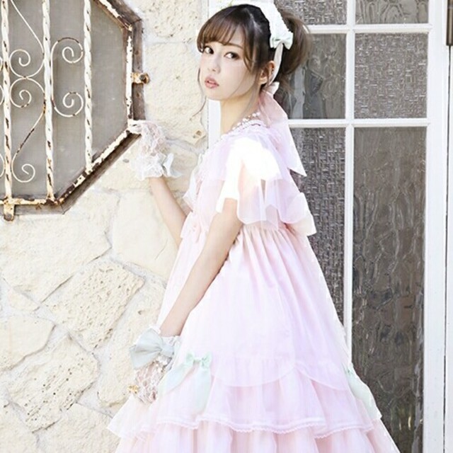 Angelic Pretty(アンジェリックプリティー)の3/6夜までで出品削除★すずらんヘッドドレス＋ワンピース レディースのワンピース(ひざ丈ワンピース)の商品写真