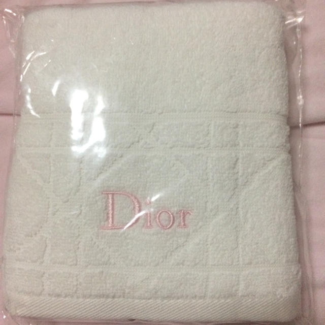 Dior(ディオール)のみみ様専用 インテリア/住まい/日用品の日用品/生活雑貨/旅行(タオル/バス用品)の商品写真