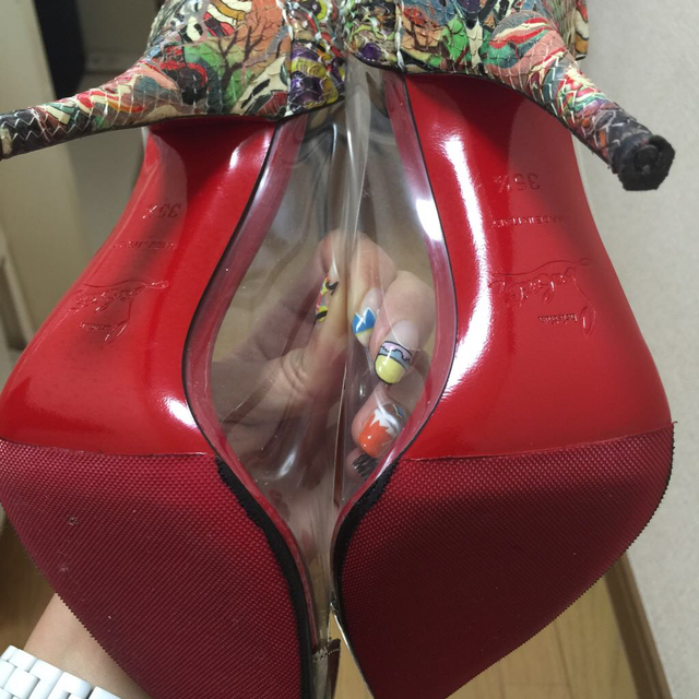 Christian Louboutin(クリスチャンルブタン)の最終お値下げ ルブタン パンプス レディースの靴/シューズ(ハイヒール/パンプス)の商品写真