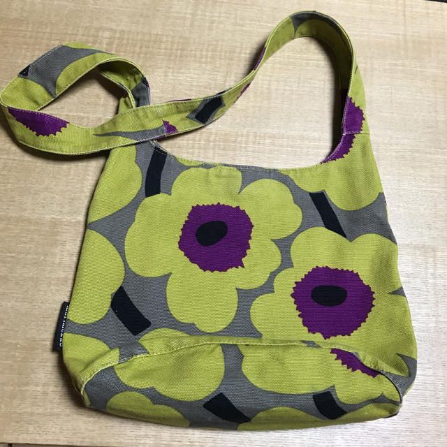 marimekko(マリメッコ)のマリメッコ  ショルダーバッグ レディースのバッグ(ショルダーバッグ)の商品写真