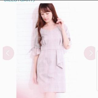 ジルバイジルスチュアート(JILL by JILLSTUART)の本日限定価格0076  ジルバイジルスチュアート　新品　ドレープラッフルワンピ (ひざ丈ワンピース)