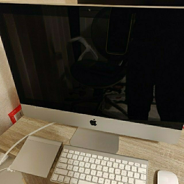 iMac 21.5 (mid 2011) メモリ増設済、トラックパッド付きPC/タブレット