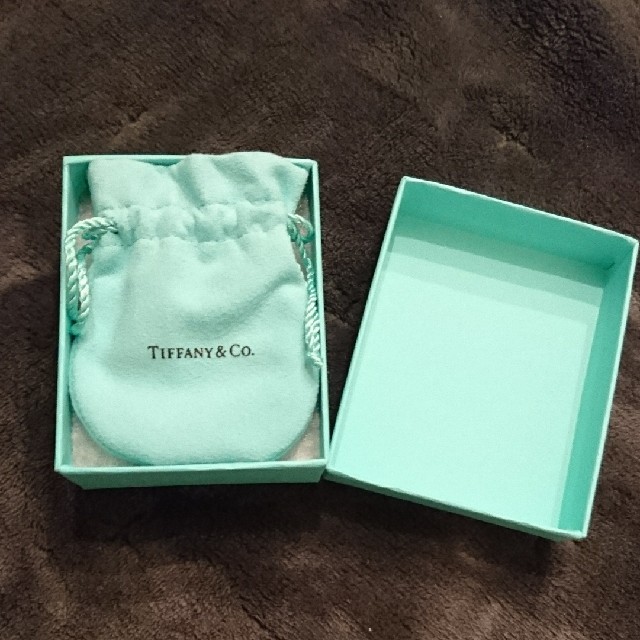 Tiffany & Co.(ティファニー)のティファニー 小箱 レディースのバッグ(ショップ袋)の商品写真