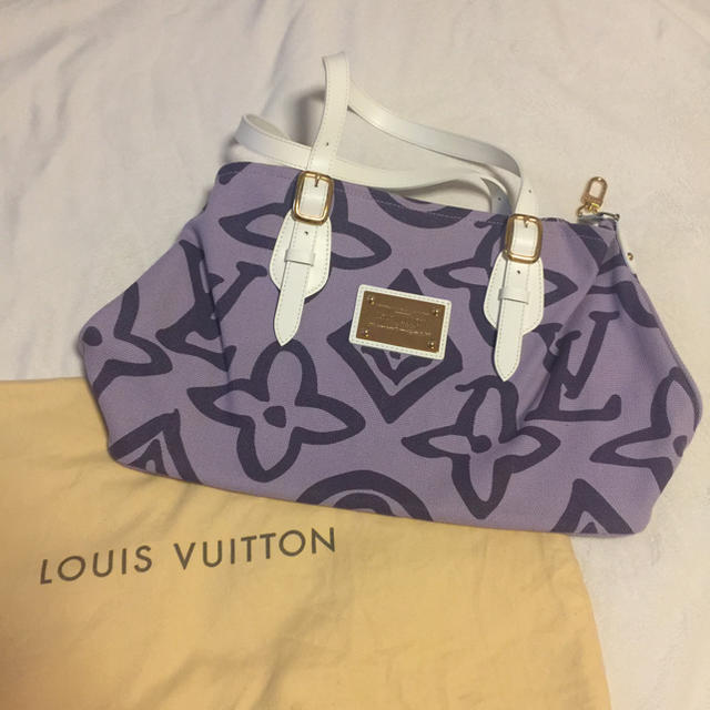 LOUIS VUITTON(ルイヴィトン)の新品未使用 タイシエンヌ レディースのバッグ(トートバッグ)の商品写真