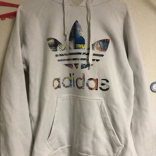 アディダス(adidas)のadidas アディダス パーカー 白 カタログ柄(パーカー)