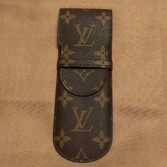 LOUIS VUITTON(ルイヴィトン)の千果さん専用 インテリア/住まい/日用品の文房具(ペンケース/筆箱)の商品写真