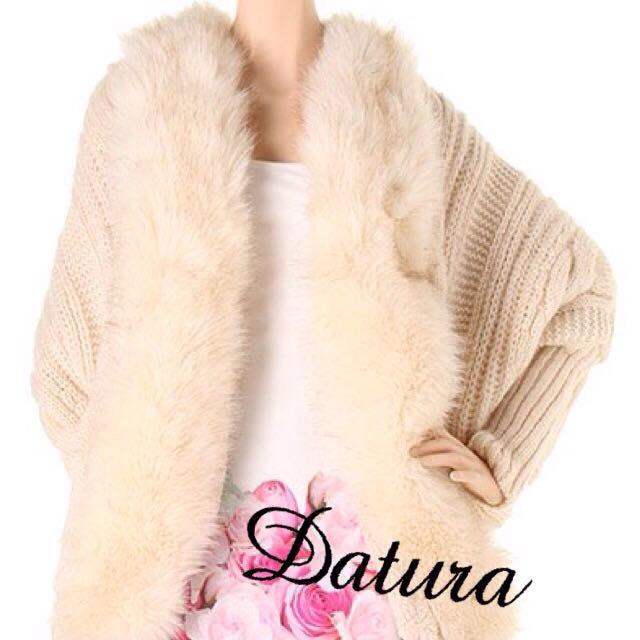 DaTuRa(ダチュラ)のＤatura コート&ワンピ ２点セット レディースのジャケット/アウター(毛皮/ファーコート)の商品写真
