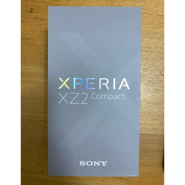 Xperia(エクスペリア)のXperia XZ2 Compact dual H8324　SIM FREE スマホ/家電/カメラのスマートフォン/携帯電話(スマートフォン本体)の商品写真