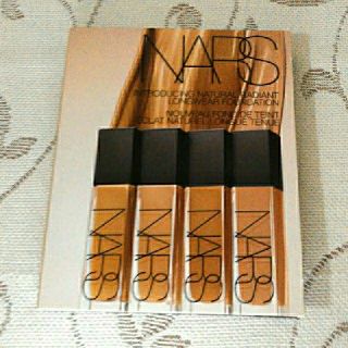 ナーズ(NARS)のNARS　ナチュラルラディアント　ロングウェアファンデーション　健康色　サンプル(サンプル/トライアルキット)