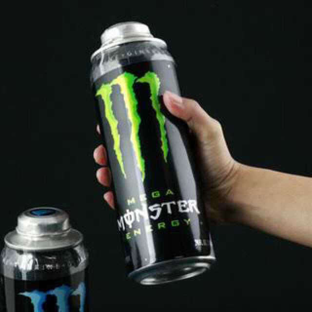 モンスターエナジードリンク 海外版 ボトル 日本未発売 食品/飲料/酒の飲料(ソフトドリンク)の商品写真