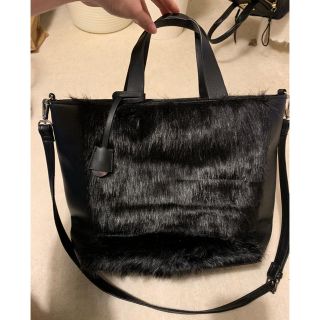 ザラ(ZARA)のStradivarius ファー トート(トートバッグ)