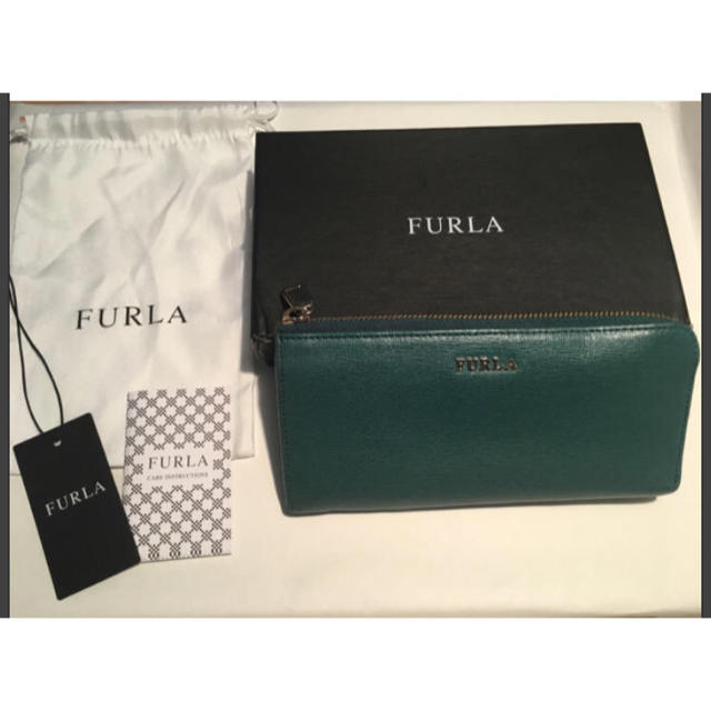 Furla - 美品 FURLA グリーン 長財布 の通販 by hane's shop｜フルラならラクマ