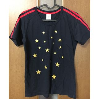 アディダス(adidas)のadidas Tシャツ(Tシャツ(半袖/袖なし))