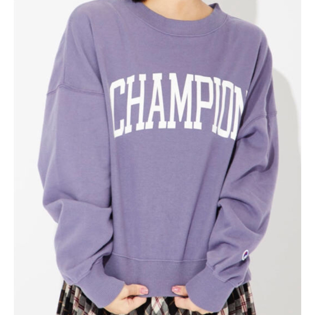 Champion(チャンピオン)のchampion トレーナー レディースのトップス(トレーナー/スウェット)の商品写真