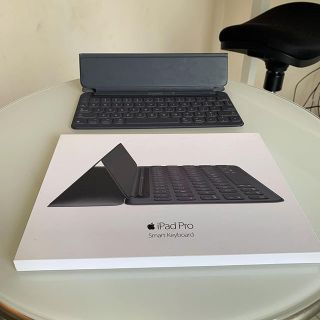 アップル(Apple)の純正 iPad Pro Smart Keyboard 9.7 MM2L2AM/A(iPadケース)